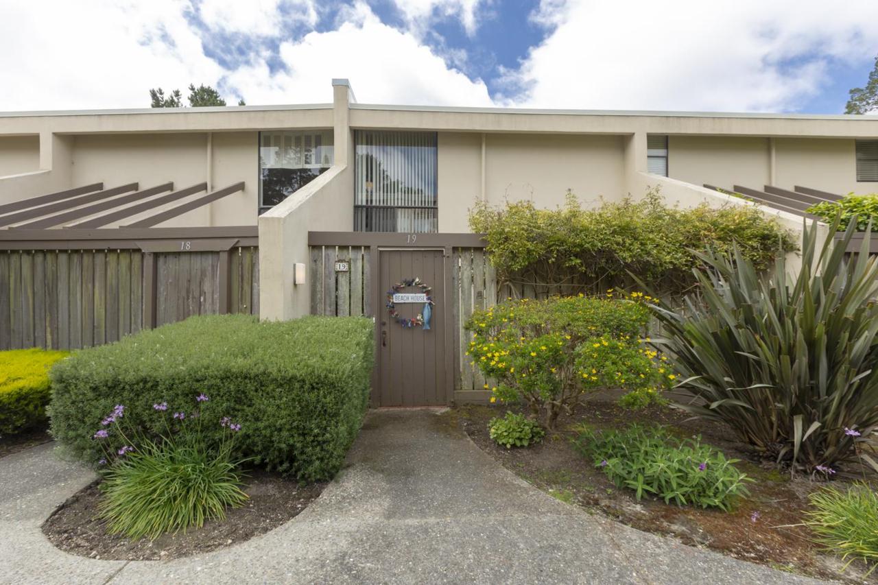 3600 High Meadow Dr 19 - Photo 1