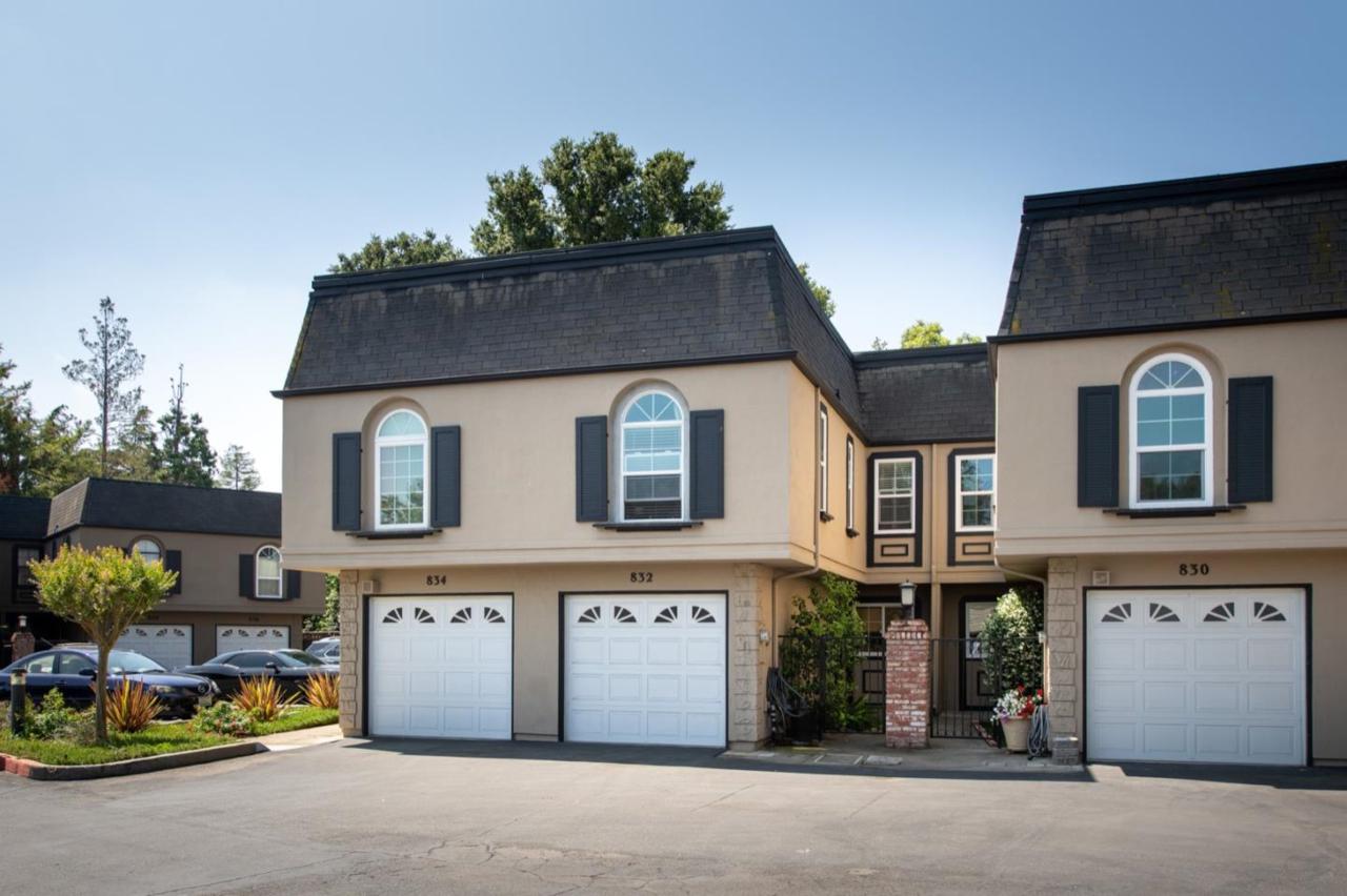 832 Rue Montagne - Photo 1