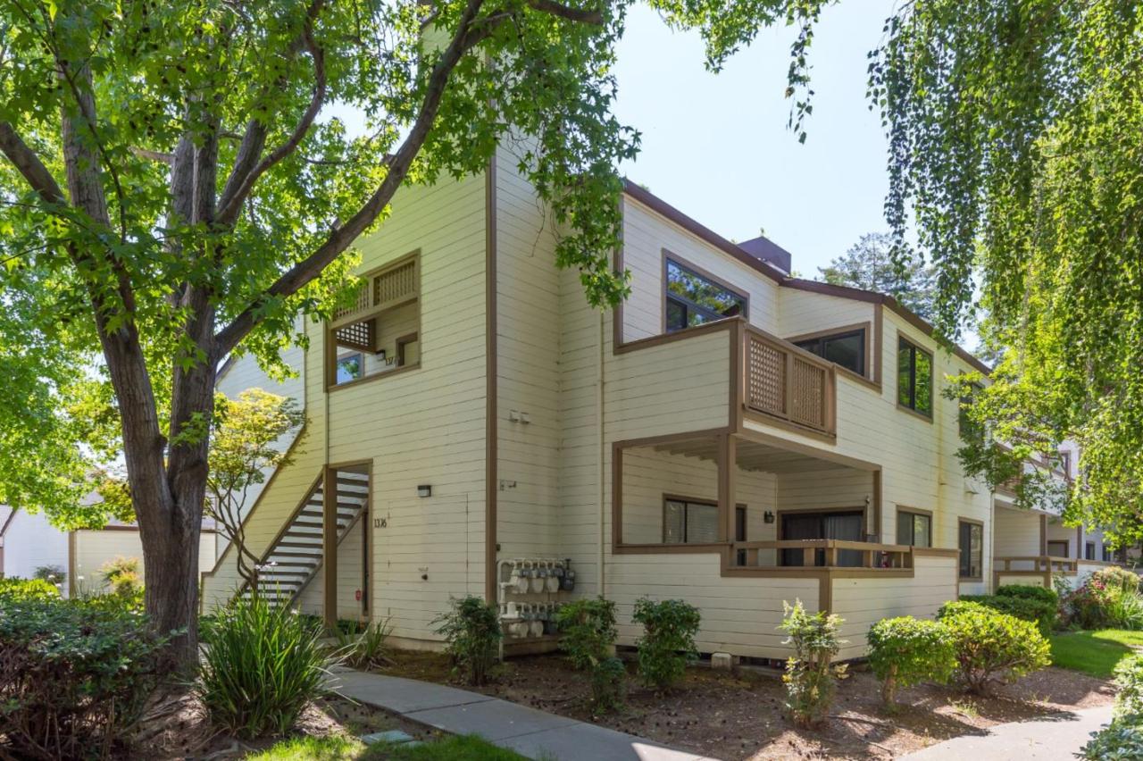 1377 Yamada Dr - Photo 1