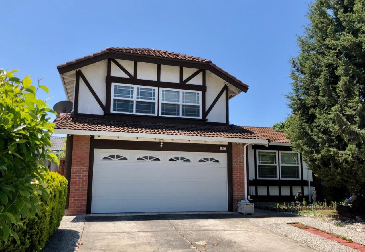 852 Tramway Dr - Photo 1