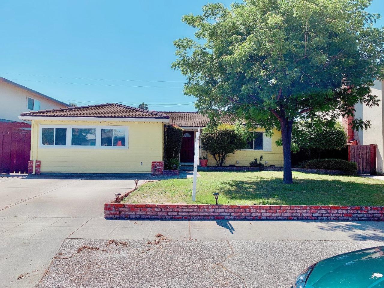 2652 Lucena Dr - Photo 1