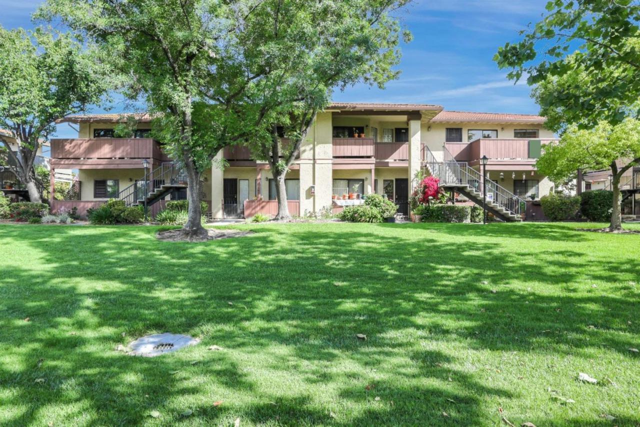 291 Kenbrook Cir - Photo 1