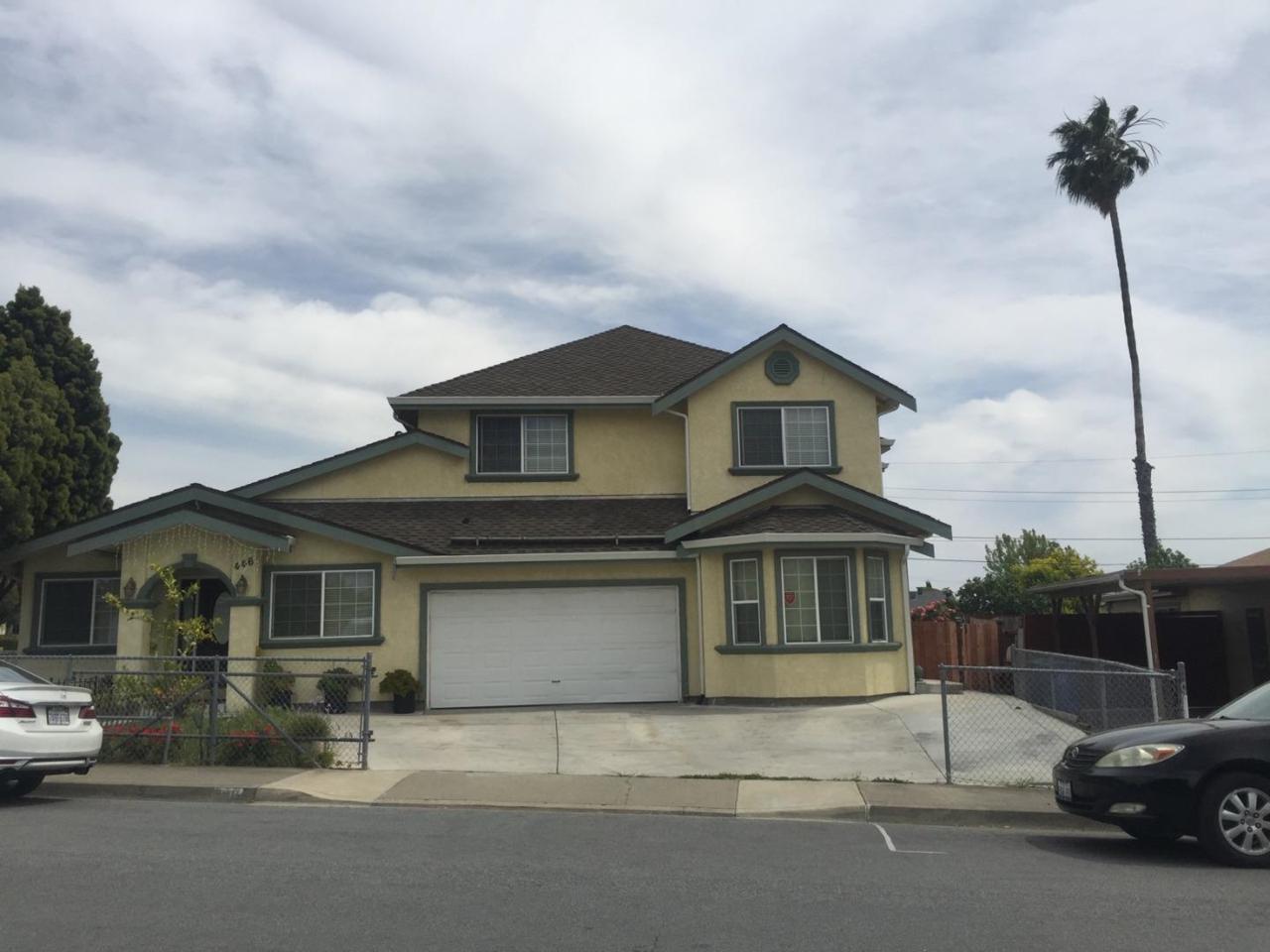 446 Gross St - Photo 1