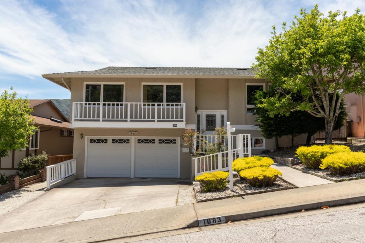 1083 Park Pacifica Ave - Photo 1