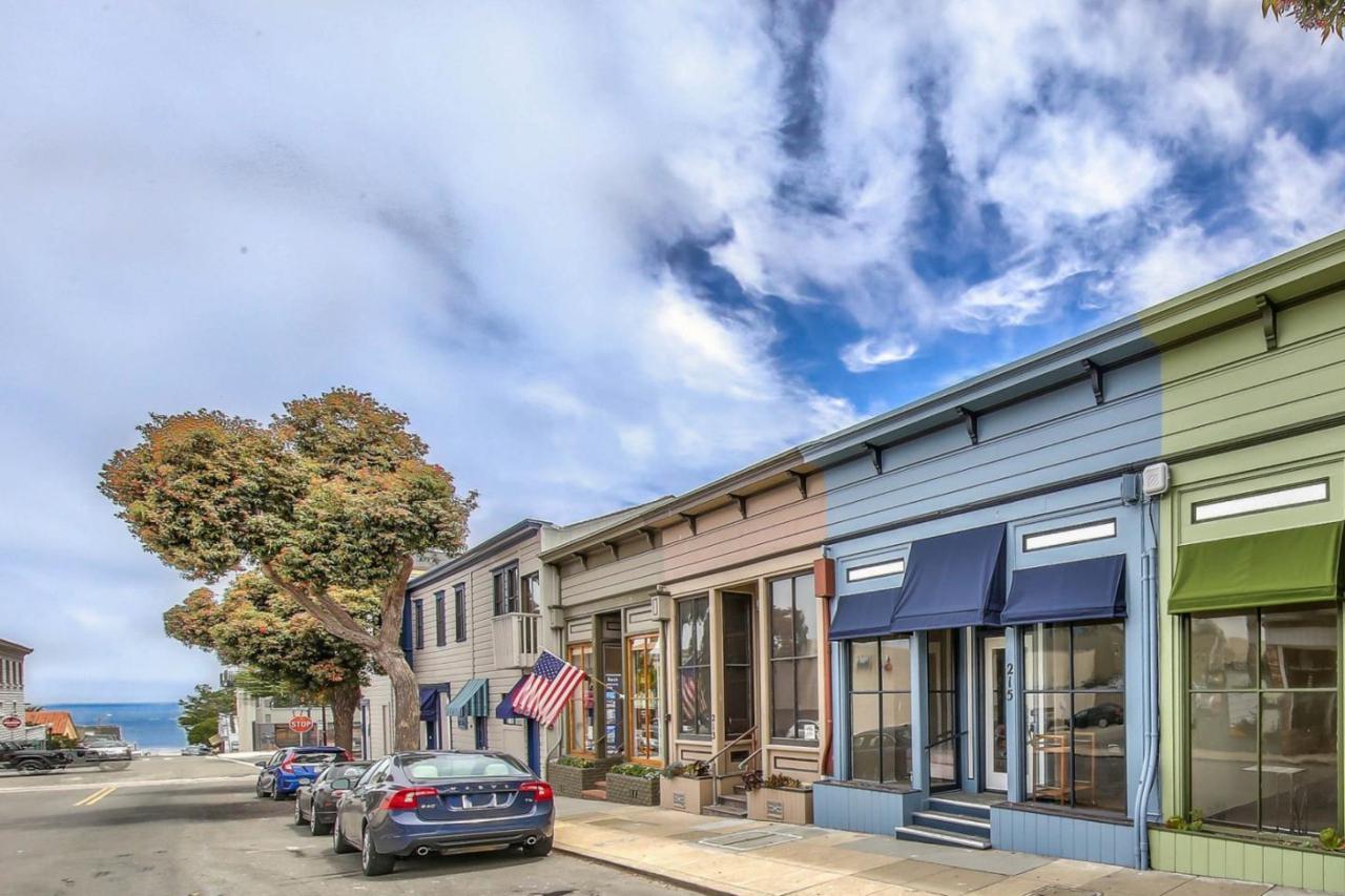 215 Grand Ave - Photo 1