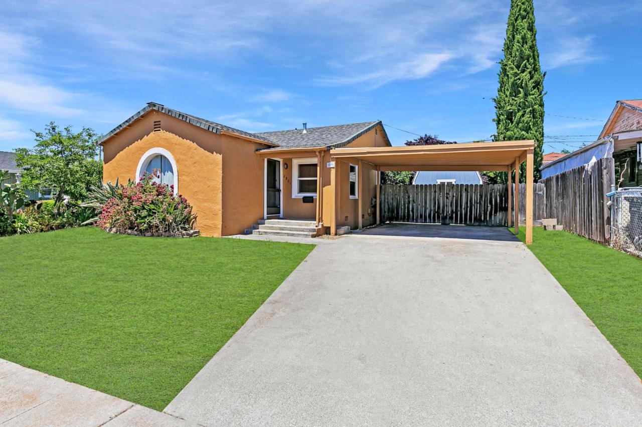 2891 Betsy Way - Photo 1
