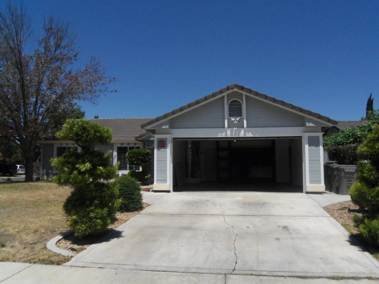 104 Orange Ave - Photo 1