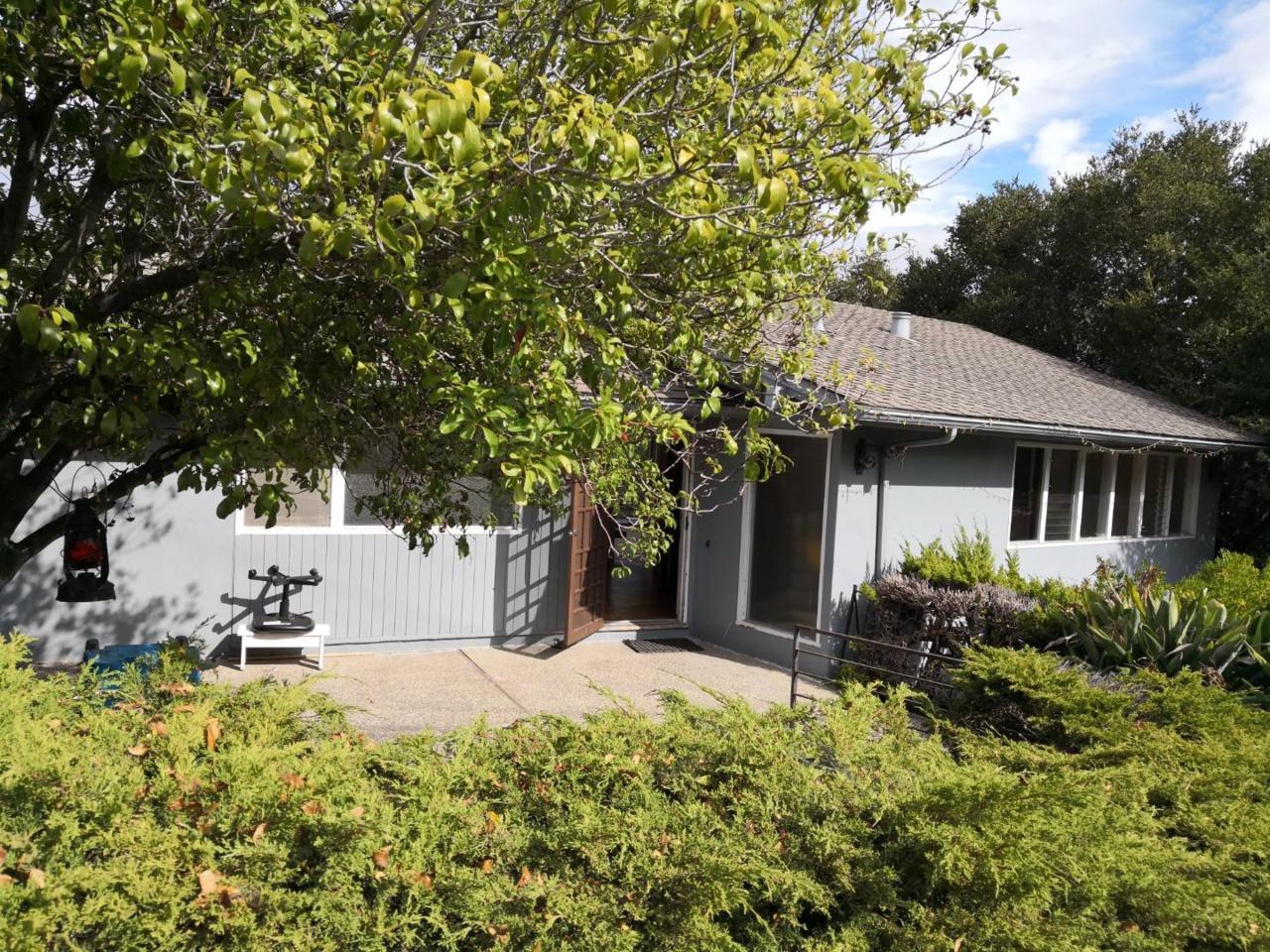 608 42nd Ave - Photo 1
