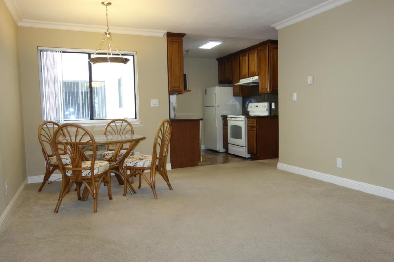 880 Fremont Ave 323 - Photo 1