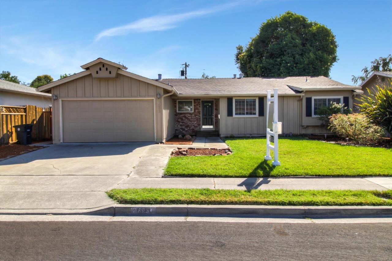 7893 Bristol Rd - Photo 1