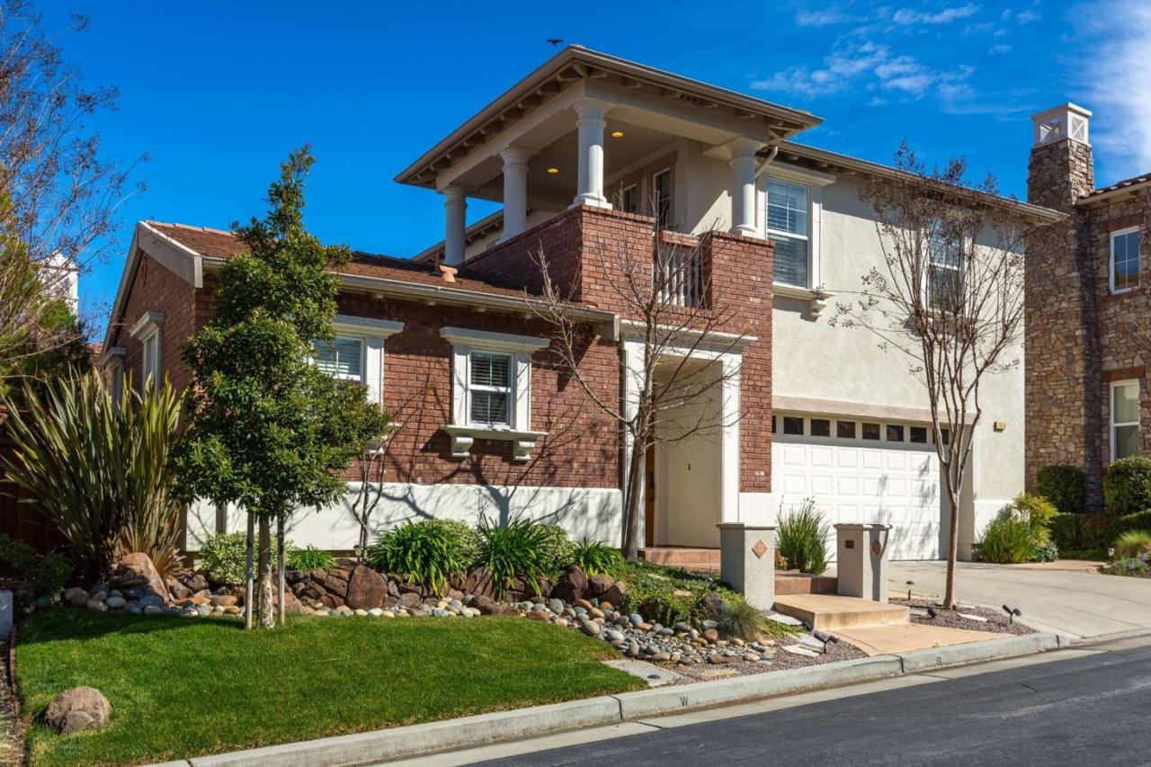 7676 Hackett Dr - Photo 1