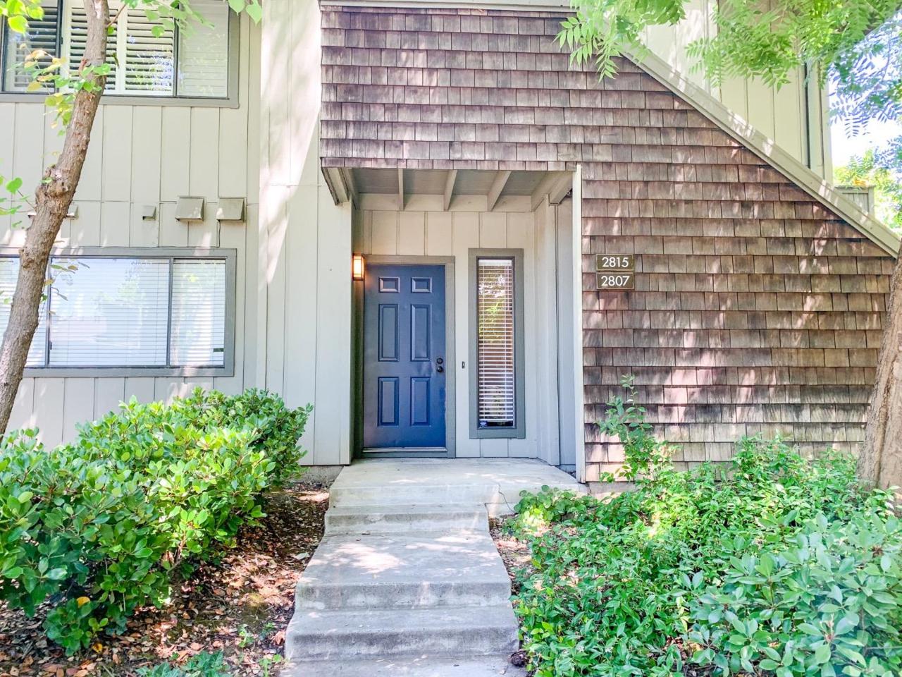 2807 La Terrace Cir - Photo 1