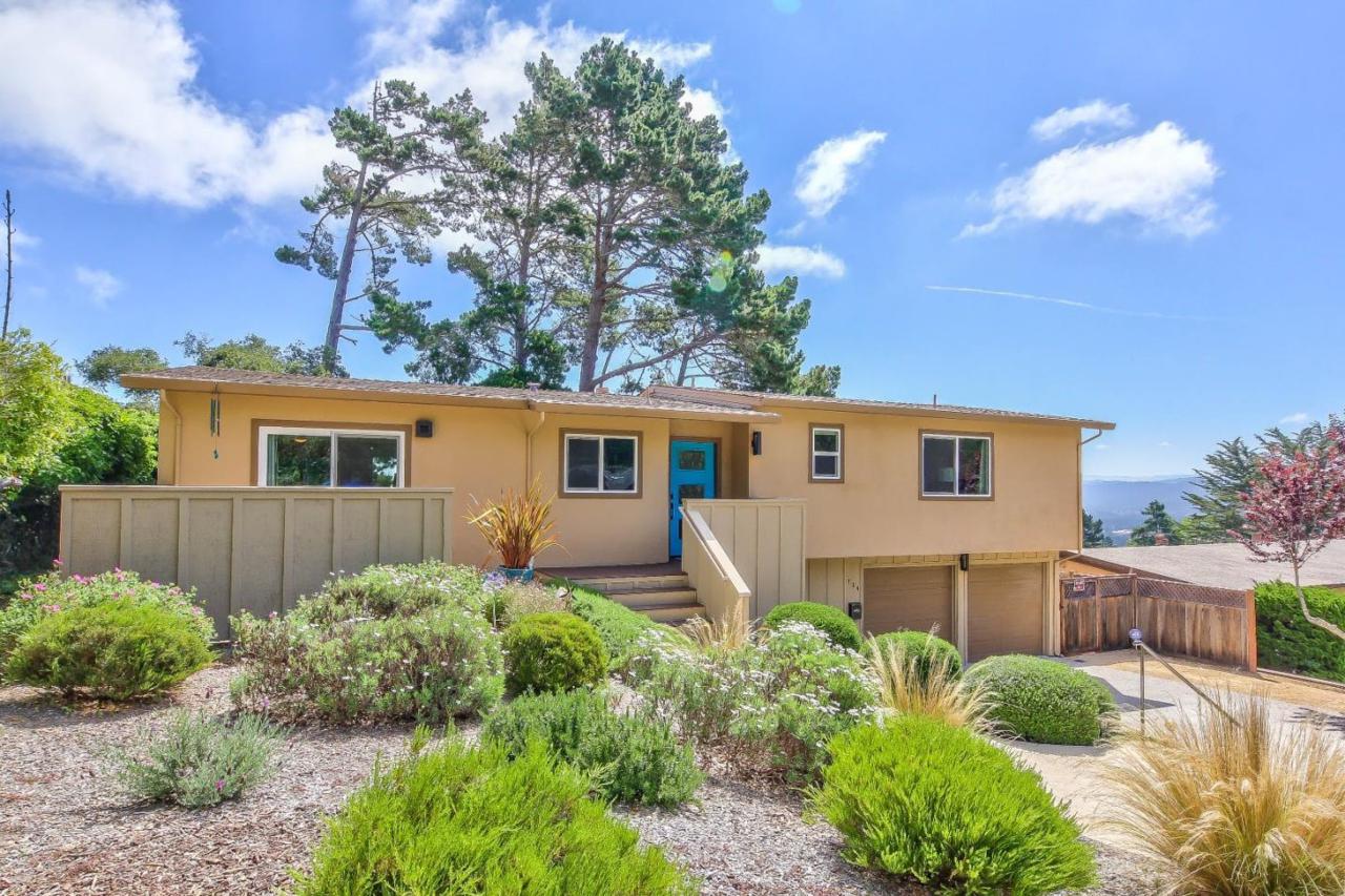 764 Toyon Dr - Photo 1