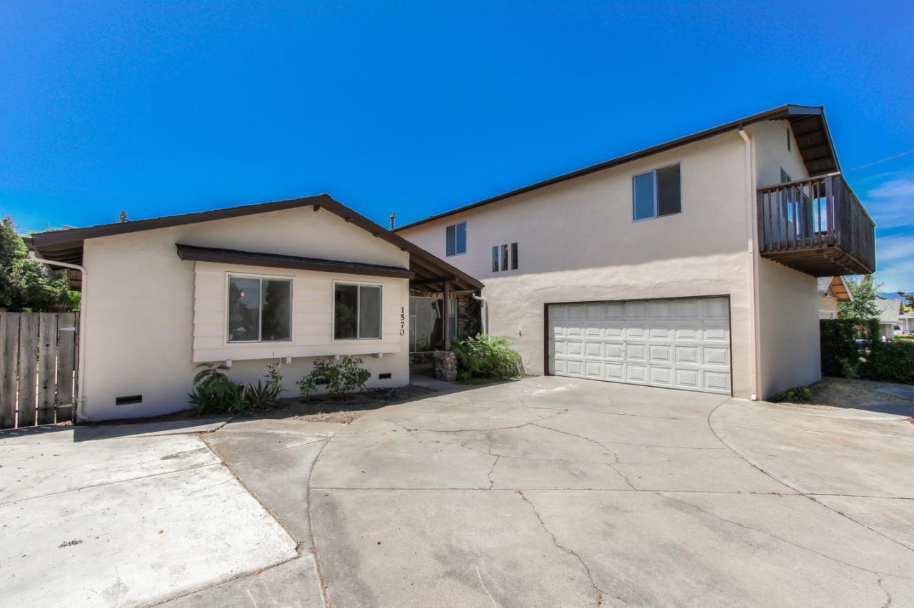 1570 Hillsdale Ave - Photo 1
