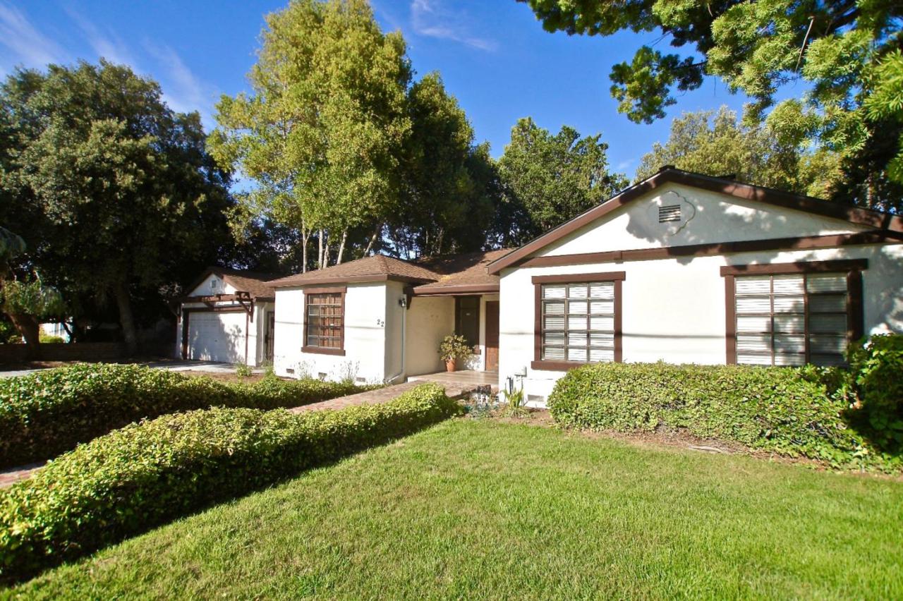 22 Brookside Ave - Photo 1