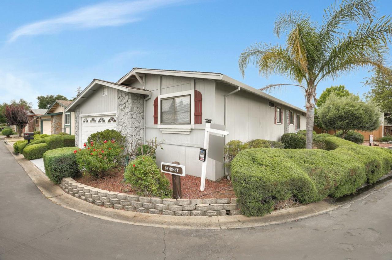 251 Forest Dr 251 - Photo 1
