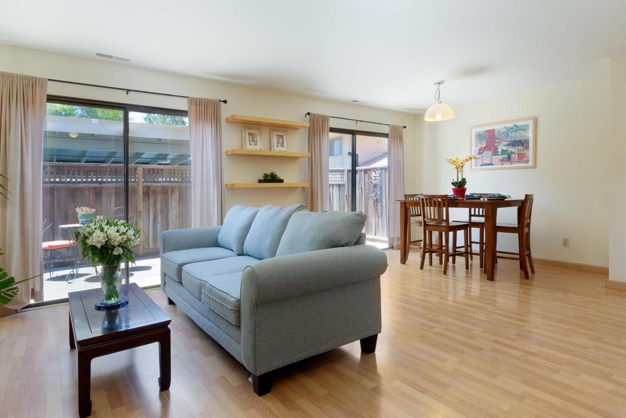147 Torrey Pine Ter - Photo 1