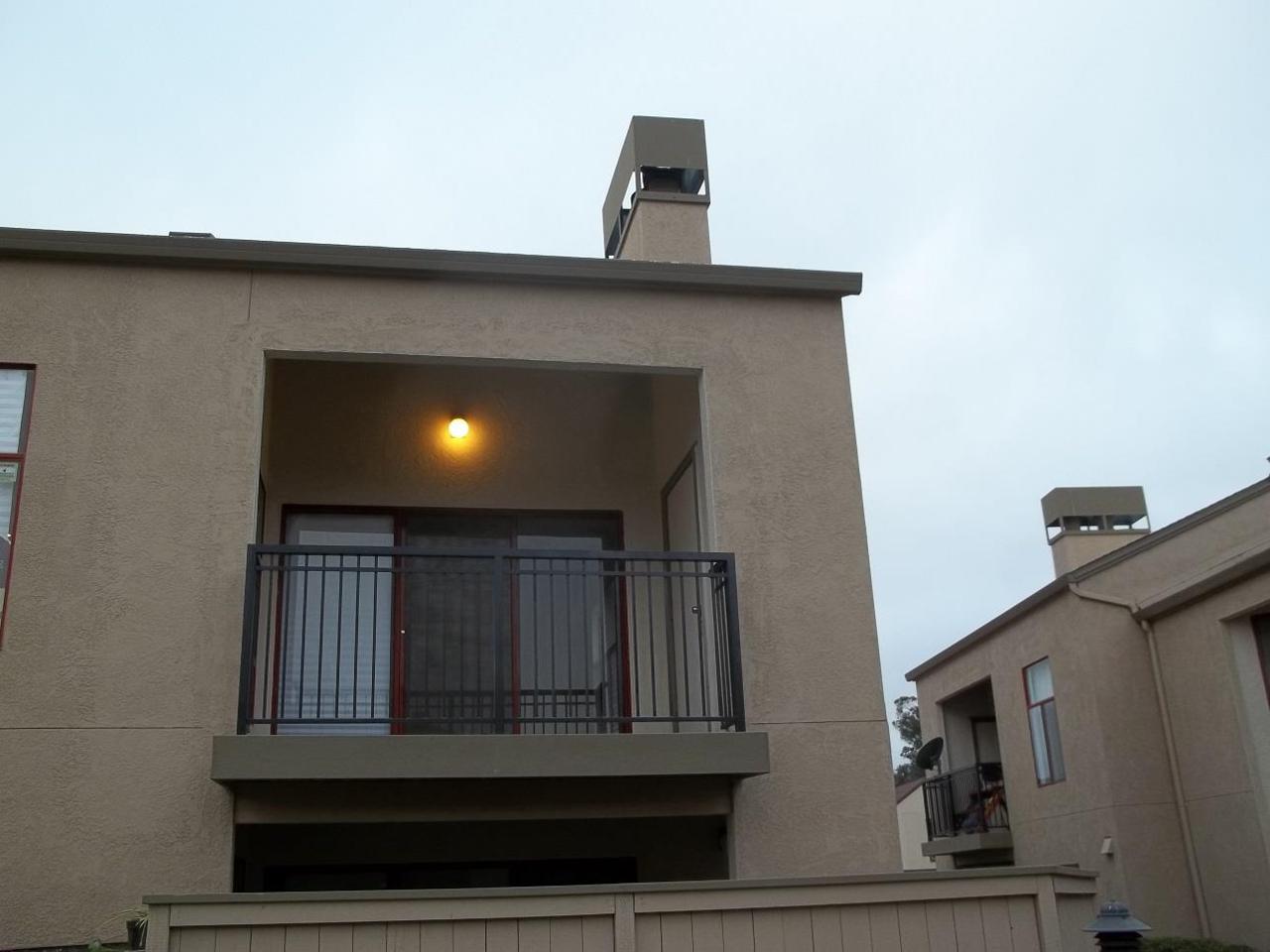 2406 Main St - Photo 1