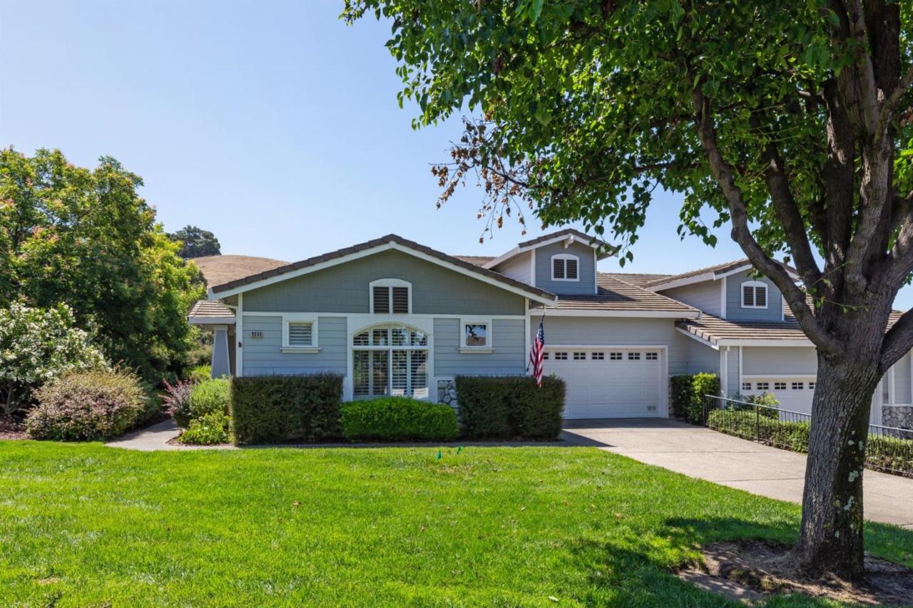 9060 Village View Loop - Photo 1