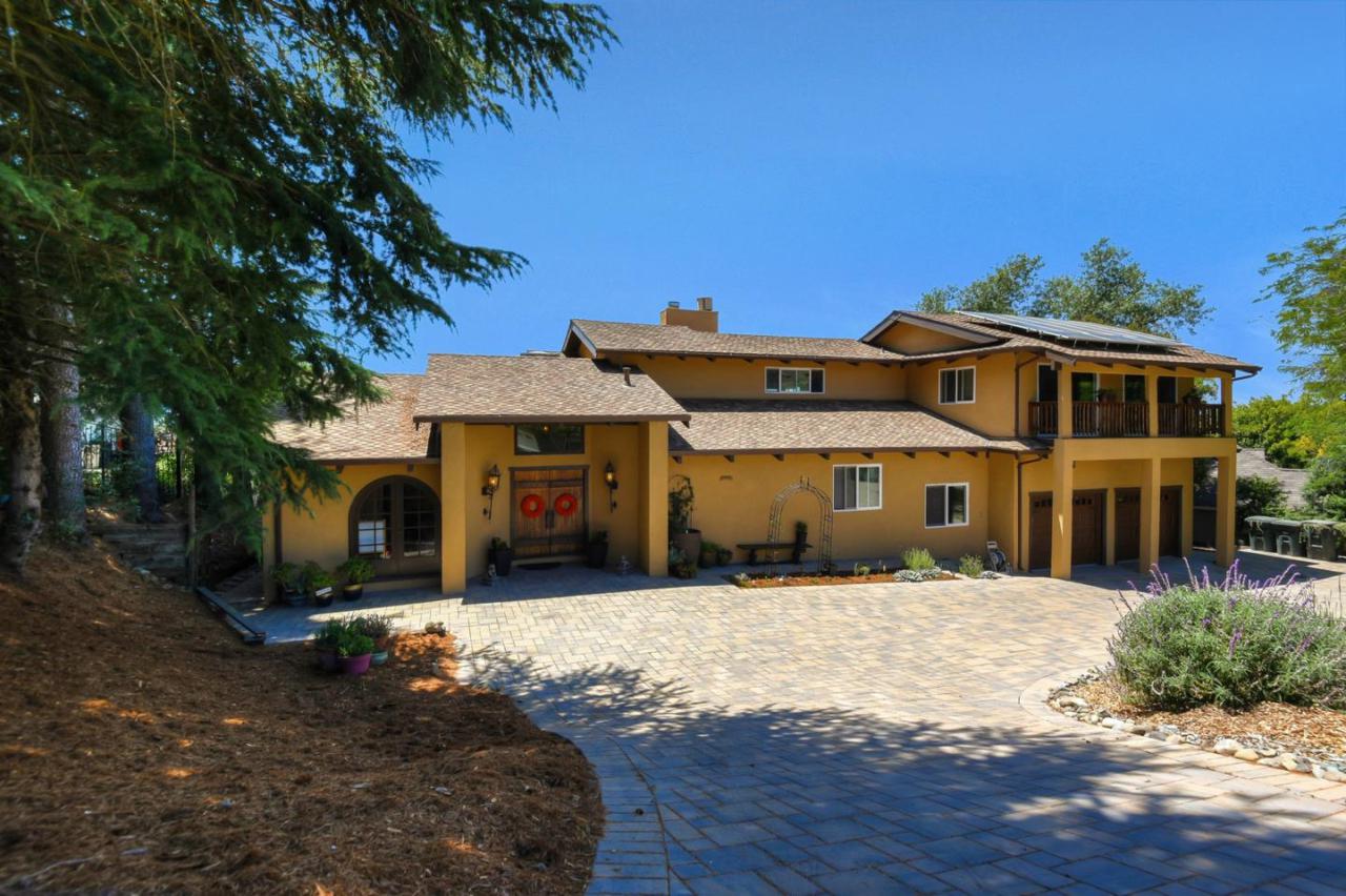 16360 Jackson Oaks Dr - Photo 1