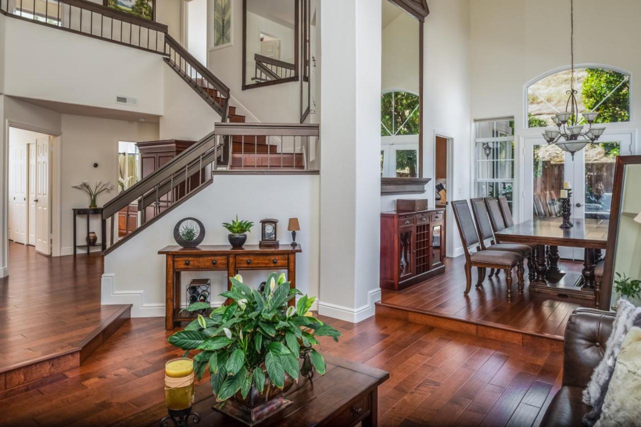 21432 Riverview Ct - Photo 1