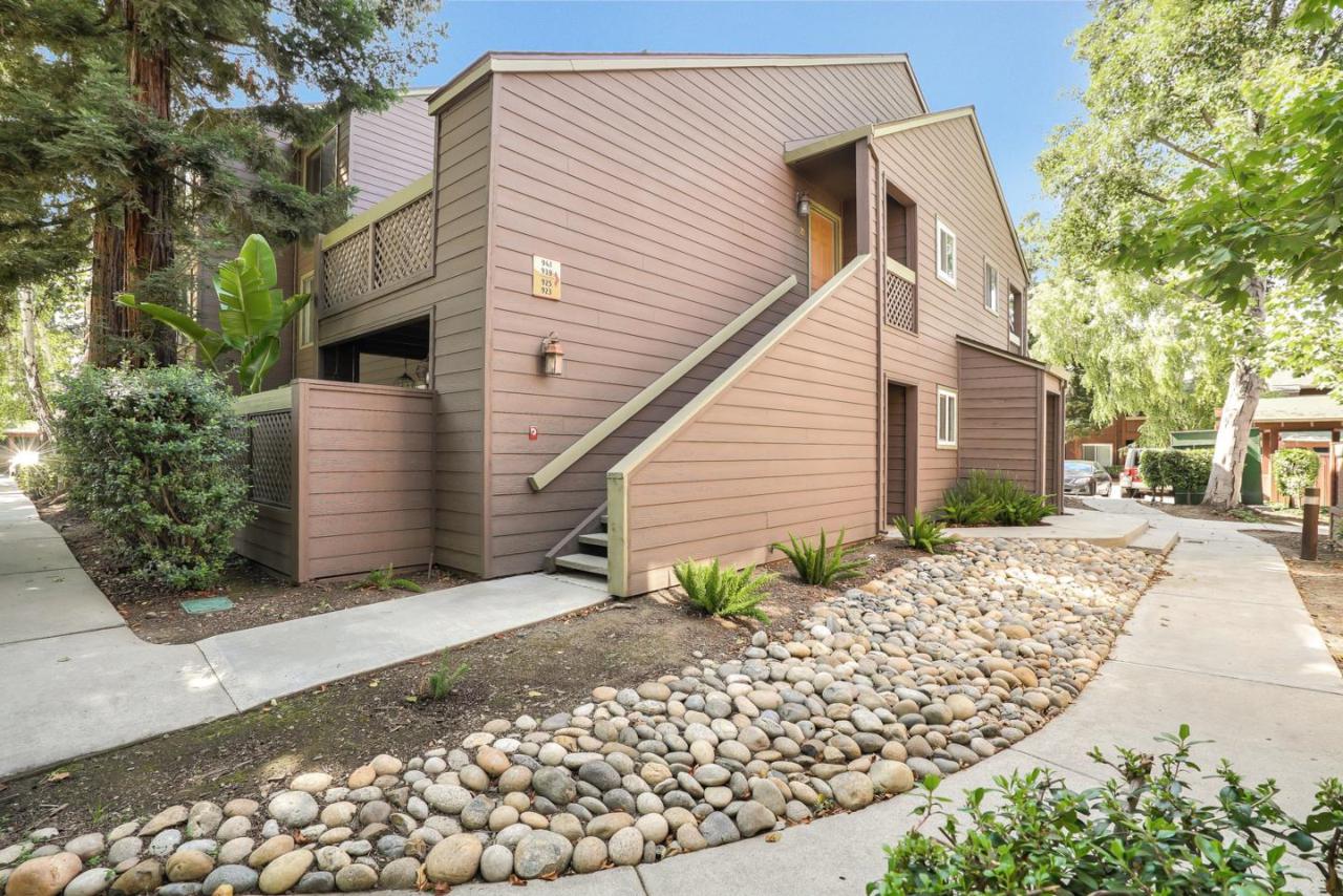 939 Catkin Ct - Photo 1