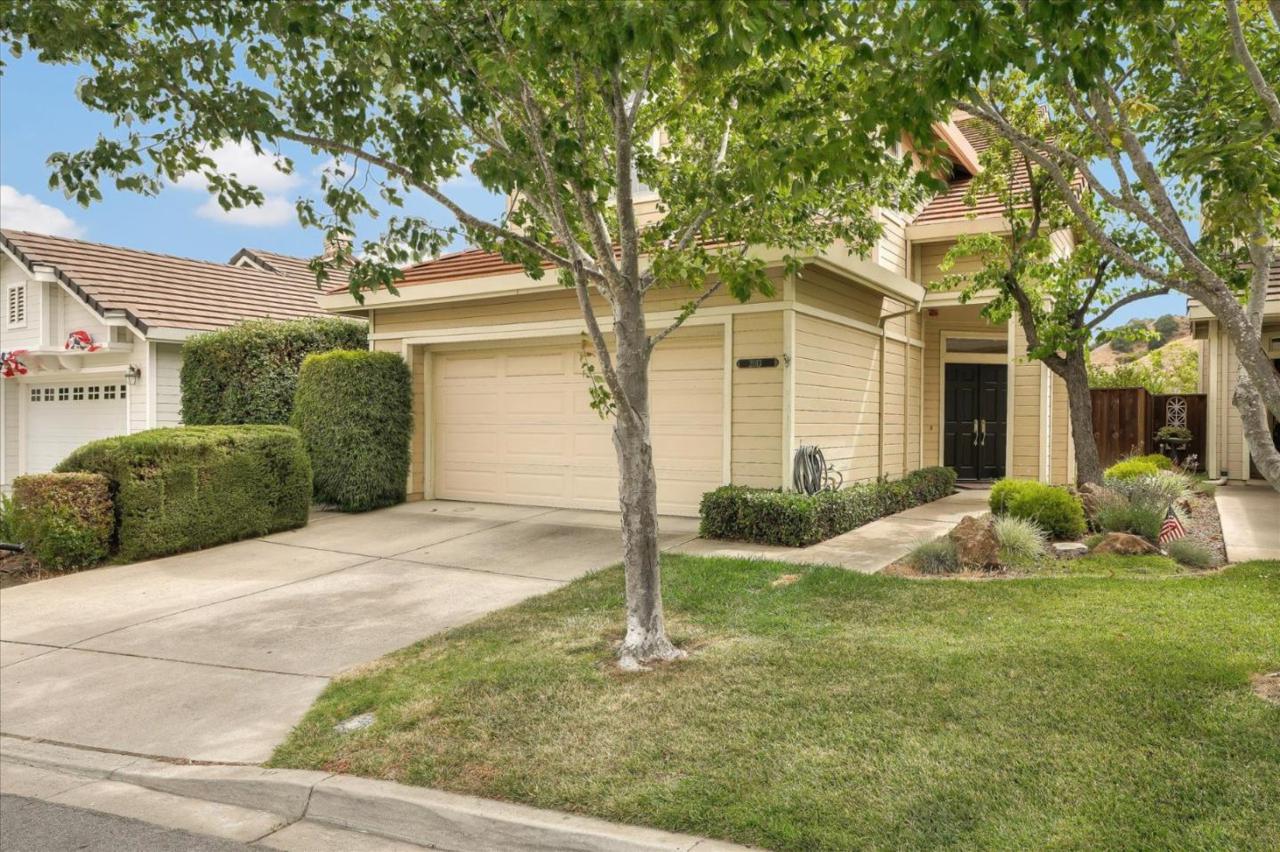21113 Country Park Rd - Photo 1