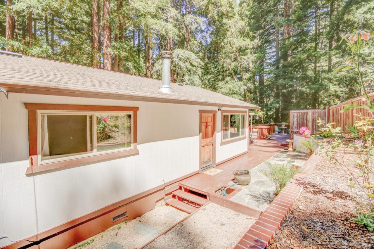 25 Zappa Ct - Photo 1