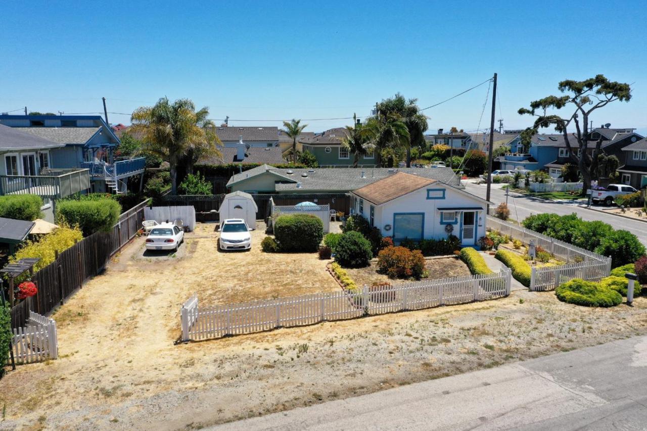 1530 49th Ave - Photo 1