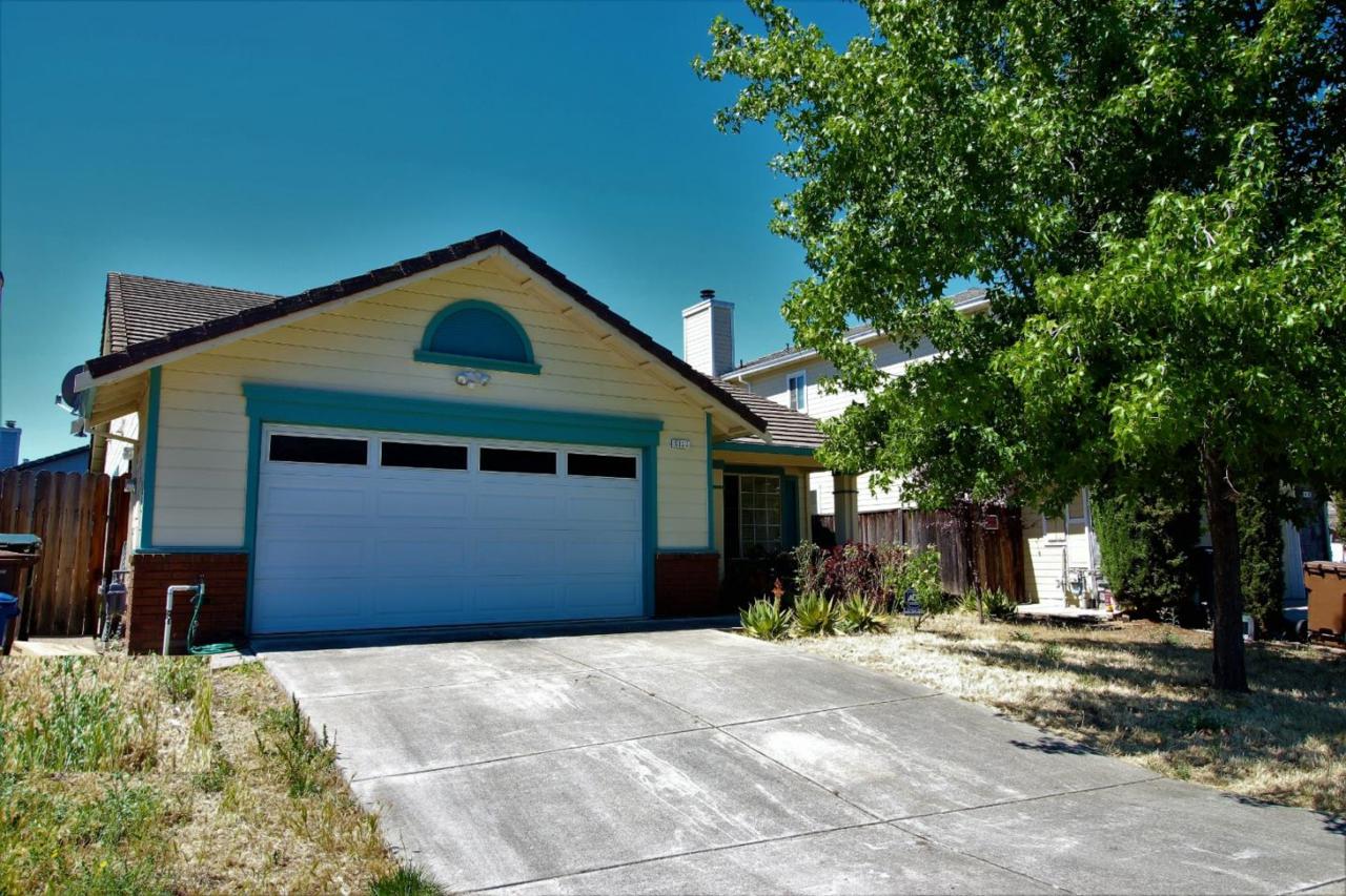 5122 Woodmont Ct - Photo 1