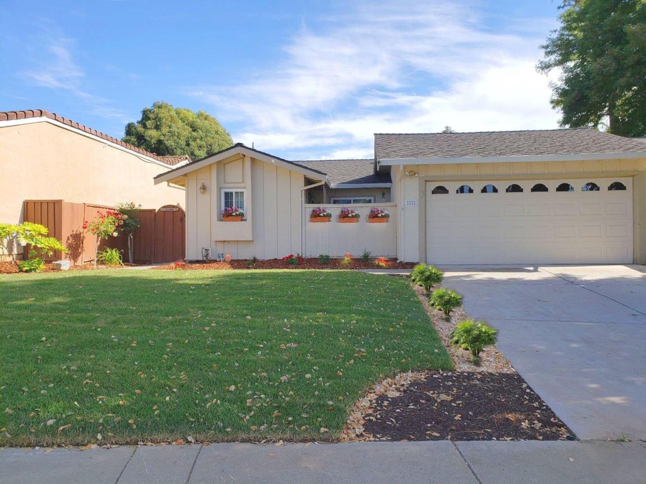 5840 Silver Leaf Rd - Photo 1