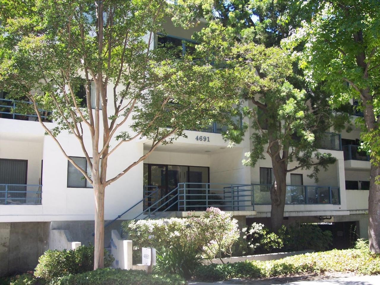 4691 Albany Cir 145 - Photo 1