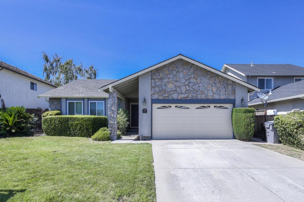 1193 Prosper Ave - Photo 1