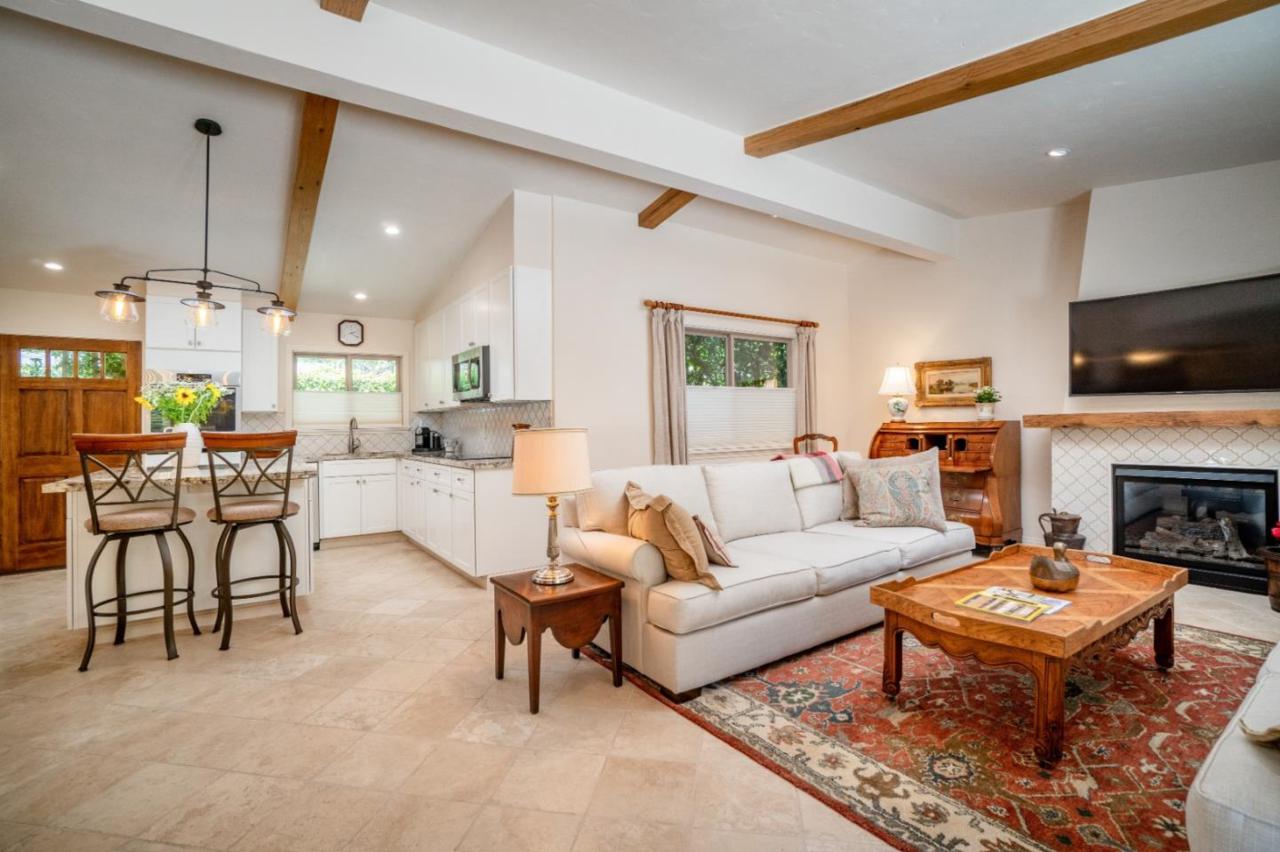 169 Hacienda Carmel - Photo 1