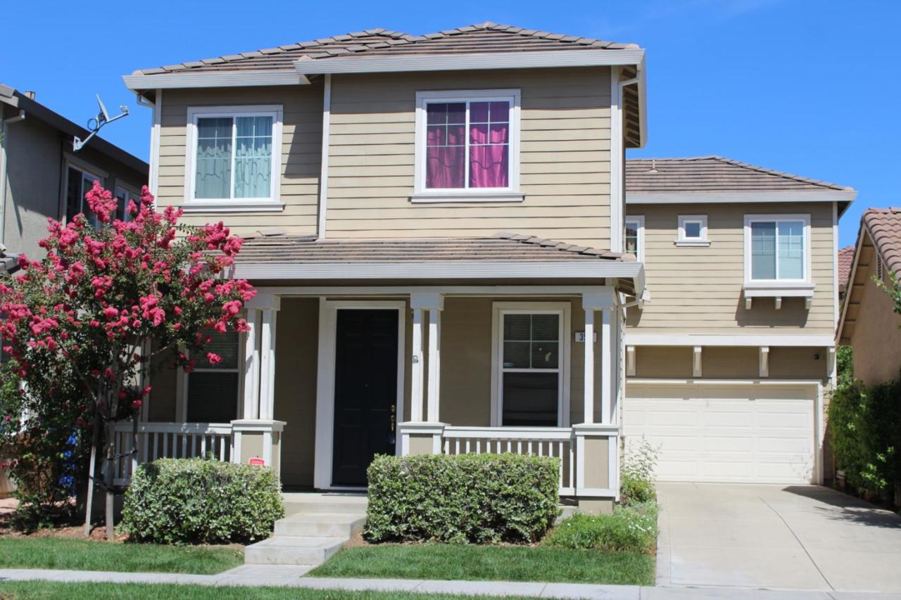 398 Black Rock St - Photo 1