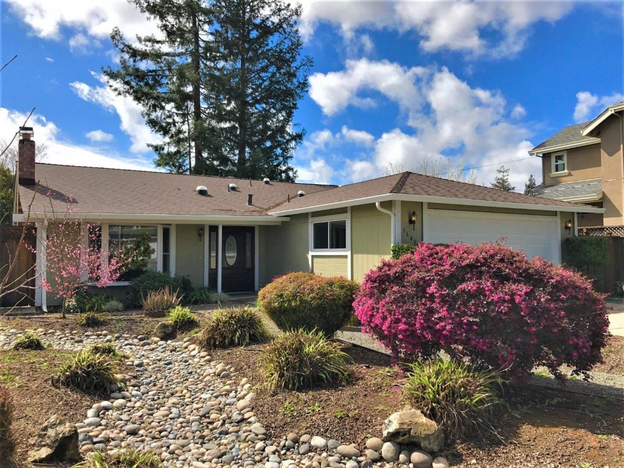 1640 Hacienda Ave - Photo 1
