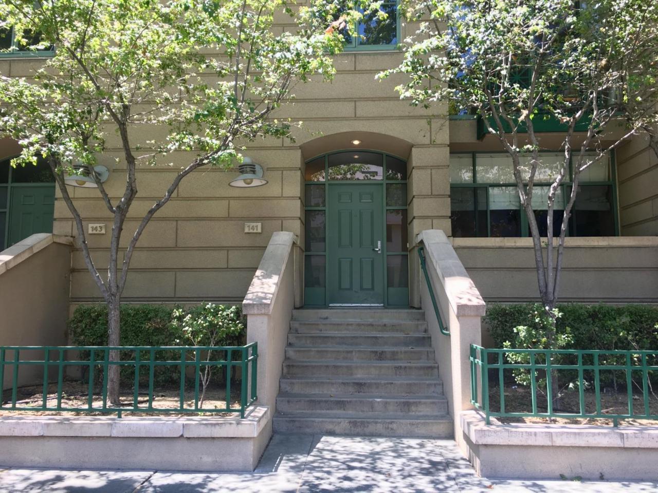 141 4th St - Photo 1