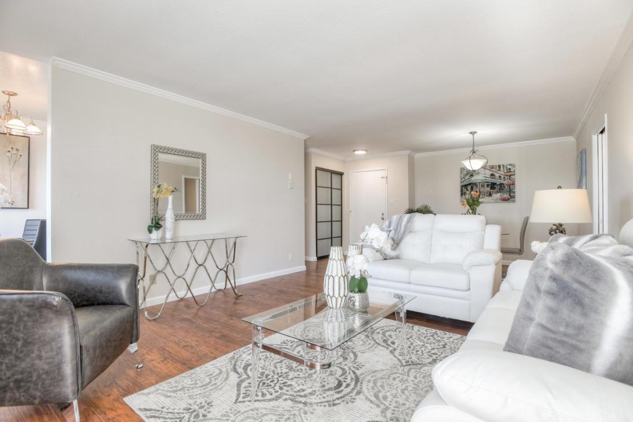 1081 Beach Park Blvd 102 - Photo 1