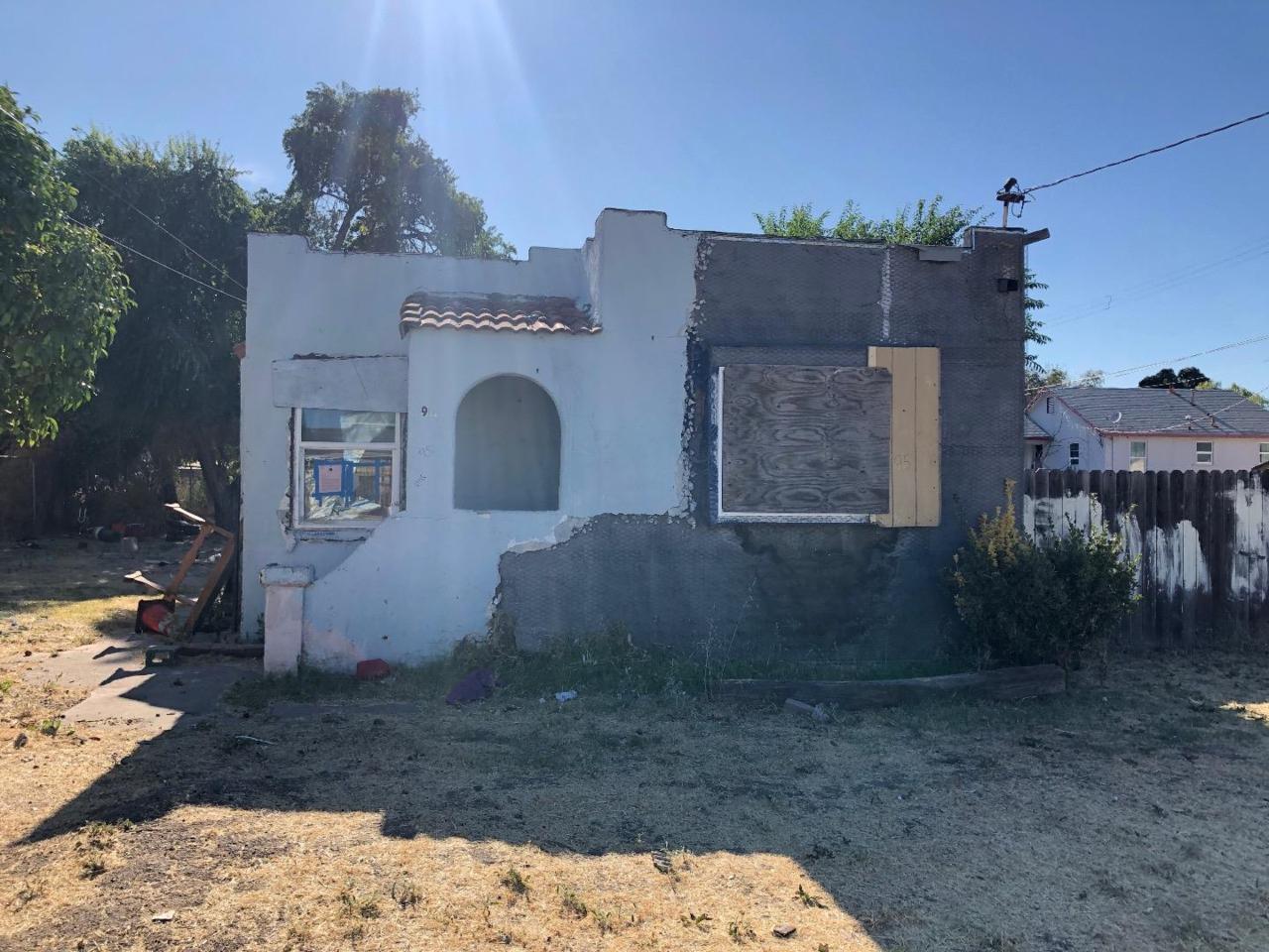 95 Crivello Ave - Photo 1