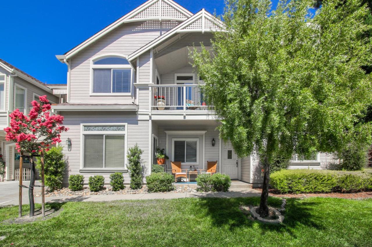 7746 Kilmarnok Dr - Photo 1