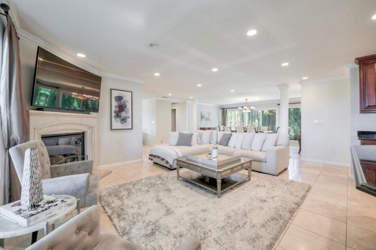 10181 Hillcrest Rd - Photo 1