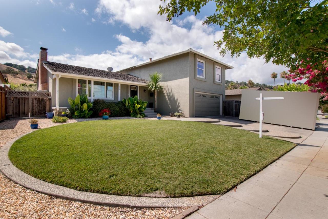 608 Curie Dr - Photo 1