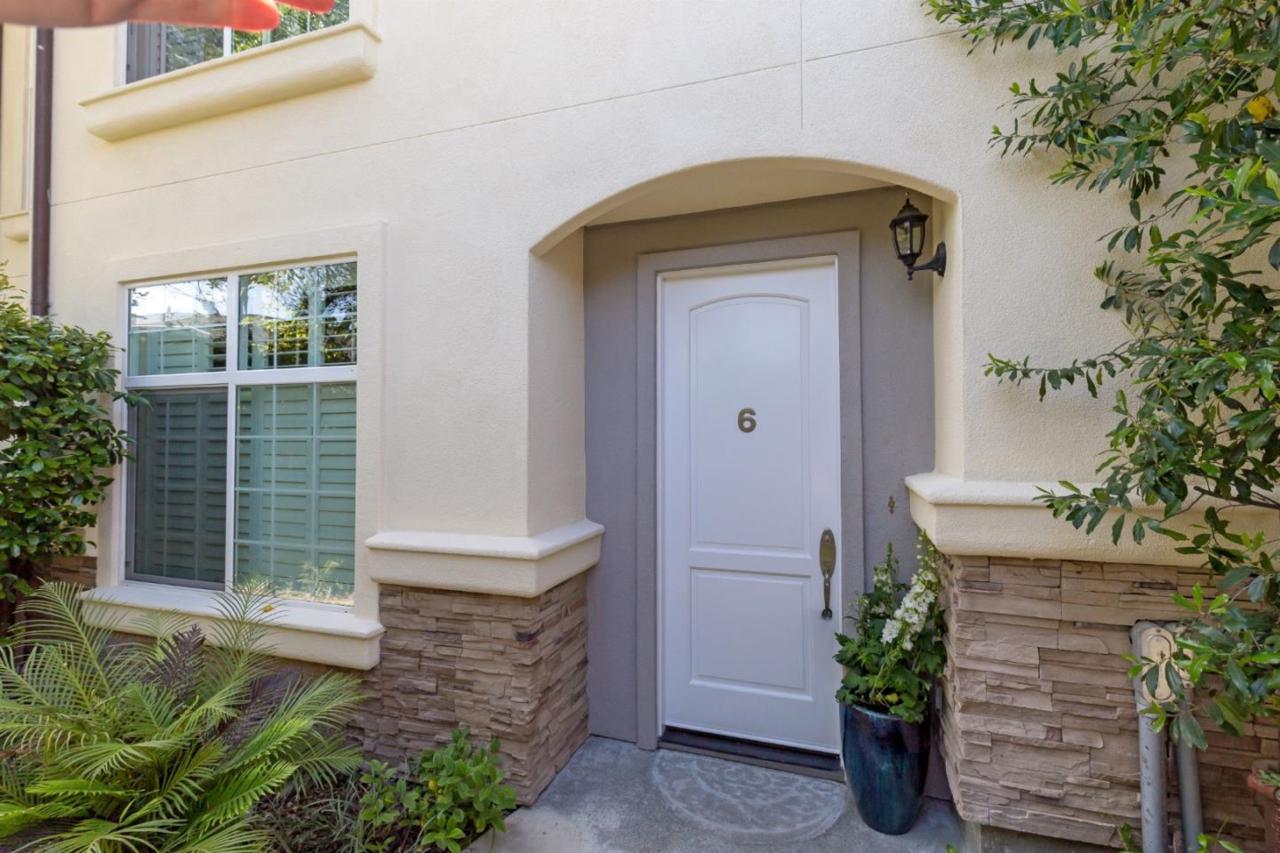 456 Gabilan St 6 - Photo 1