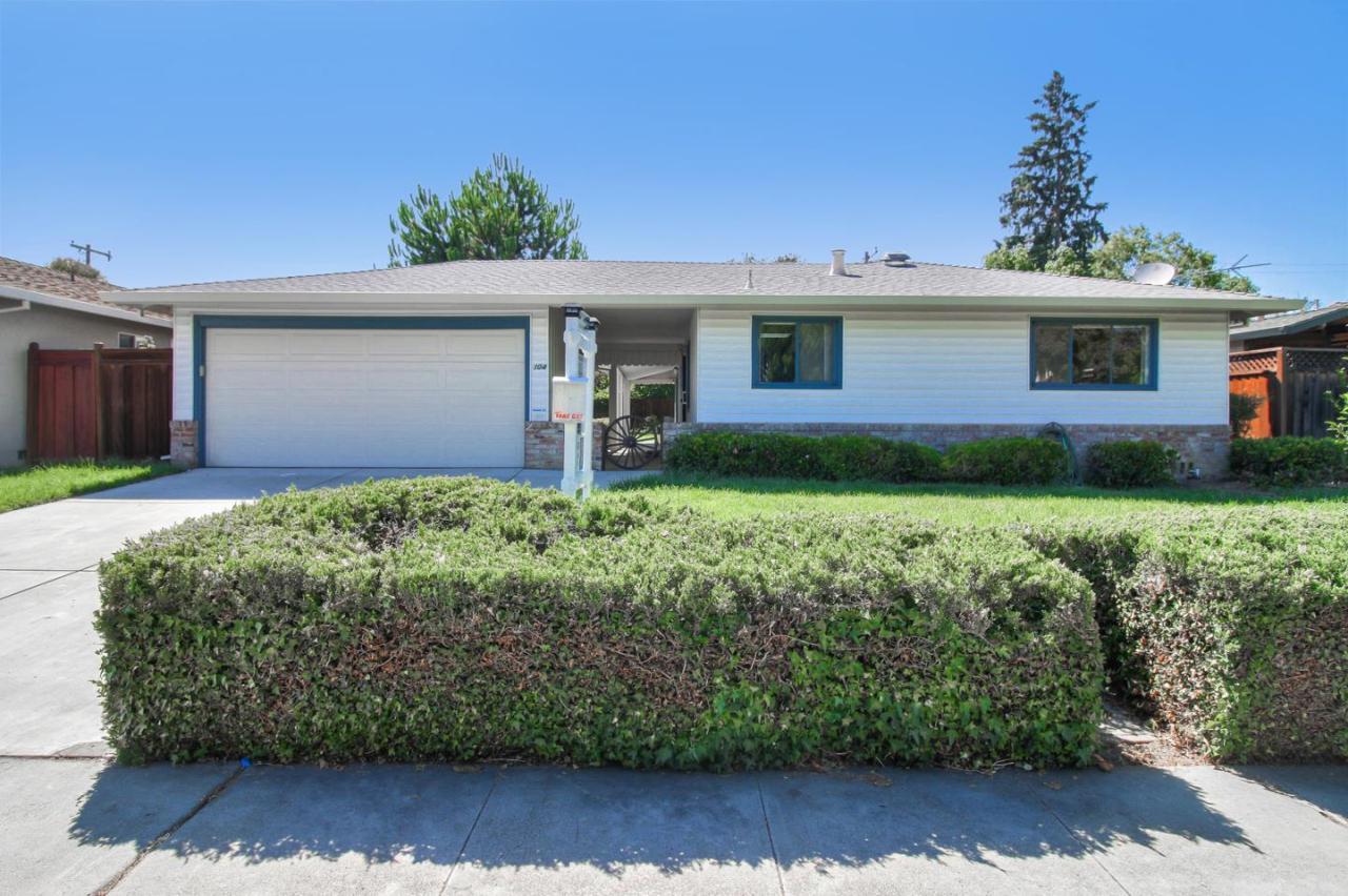 104 Michael Way - Photo 1