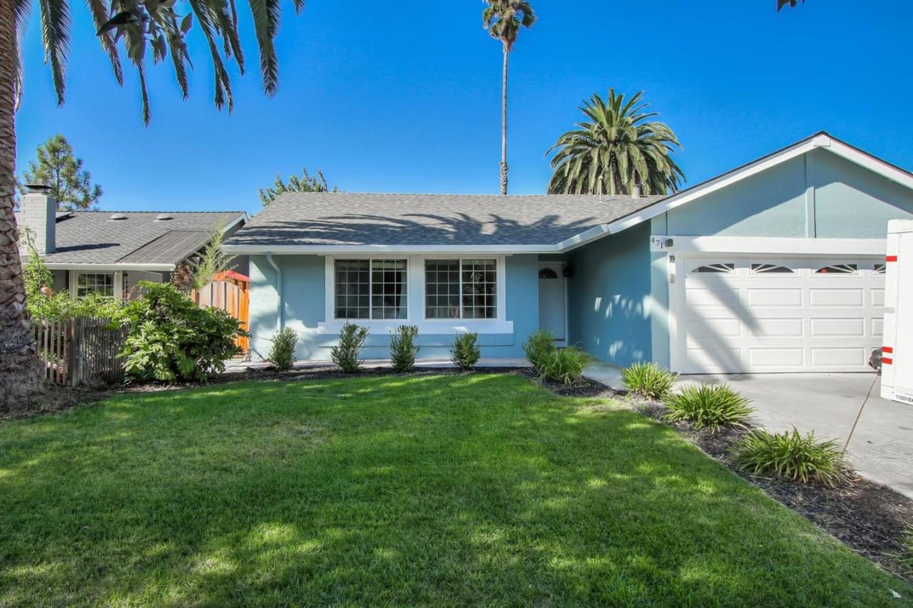 471 Waskow Dr - Photo 1