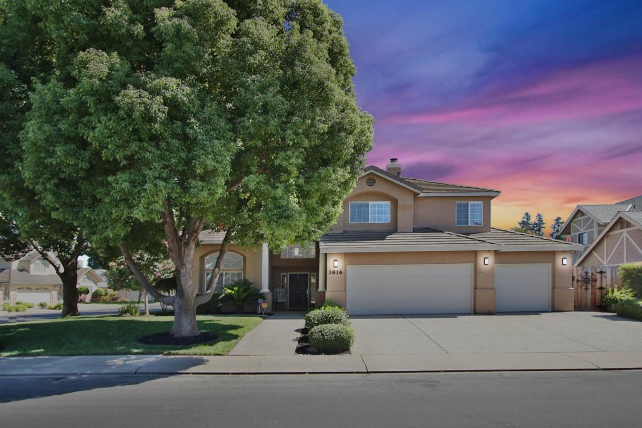 3816 Windwood Pl - Photo 1