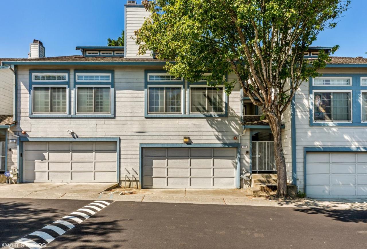 390 Barbara Ln - Photo 1