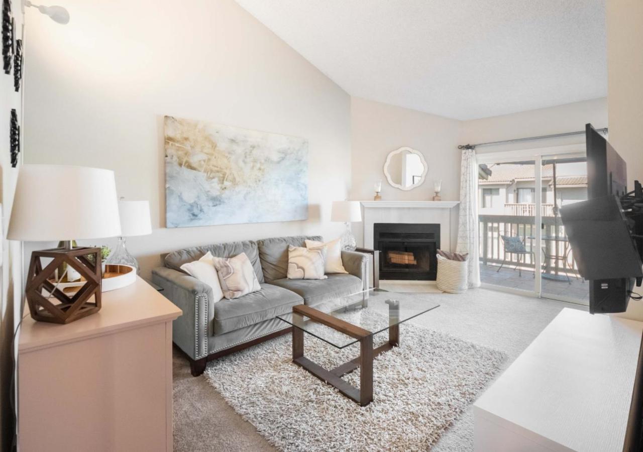2271 Sun Glory Ln B - Photo 1