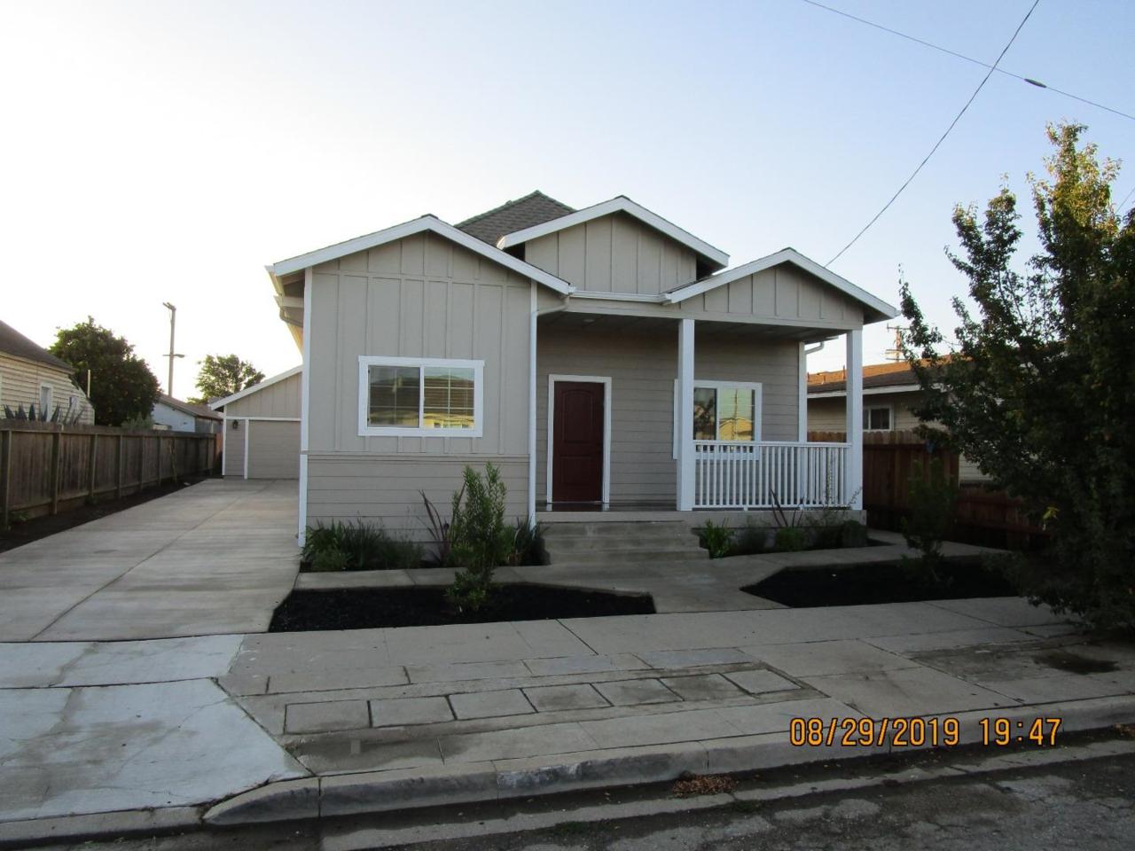 139 3rd St - Photo 1