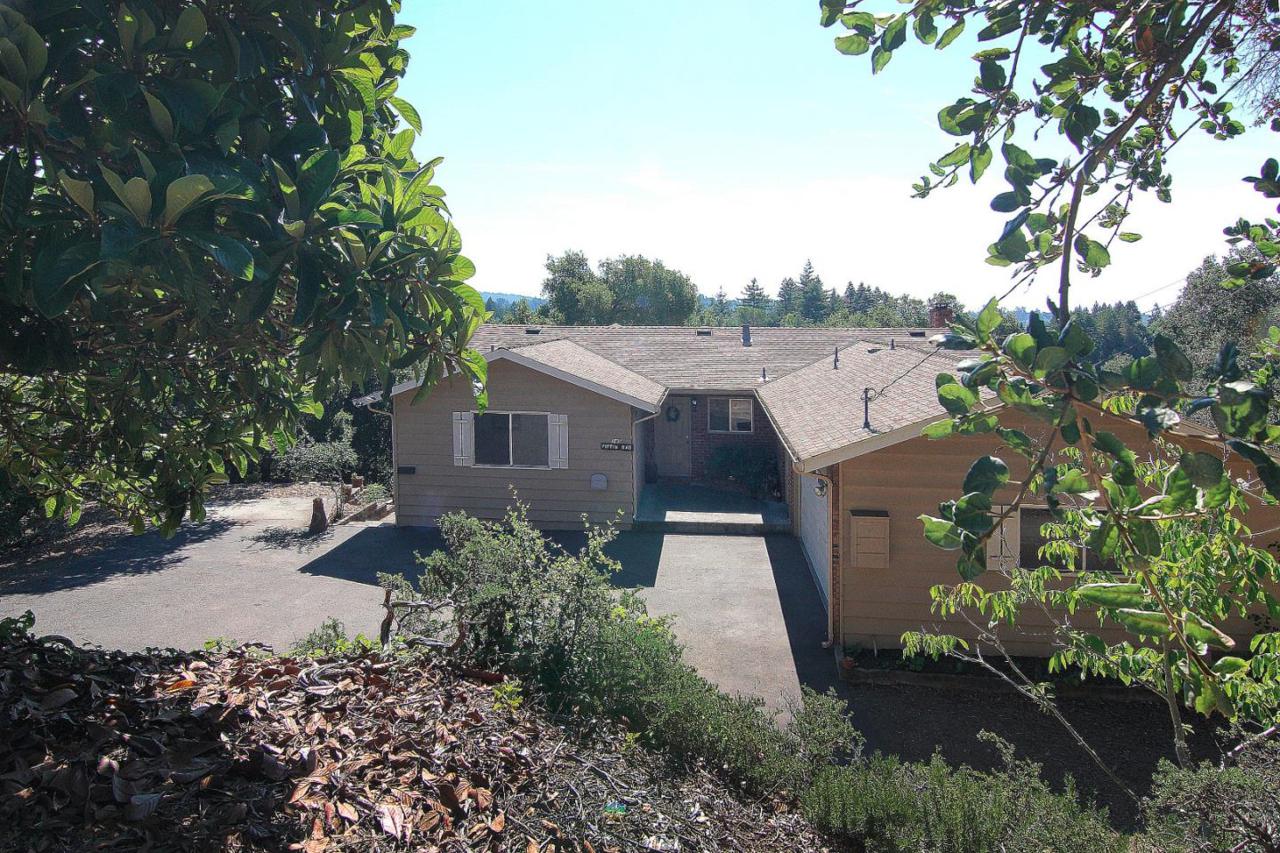 145 Pippin Way - Photo 1